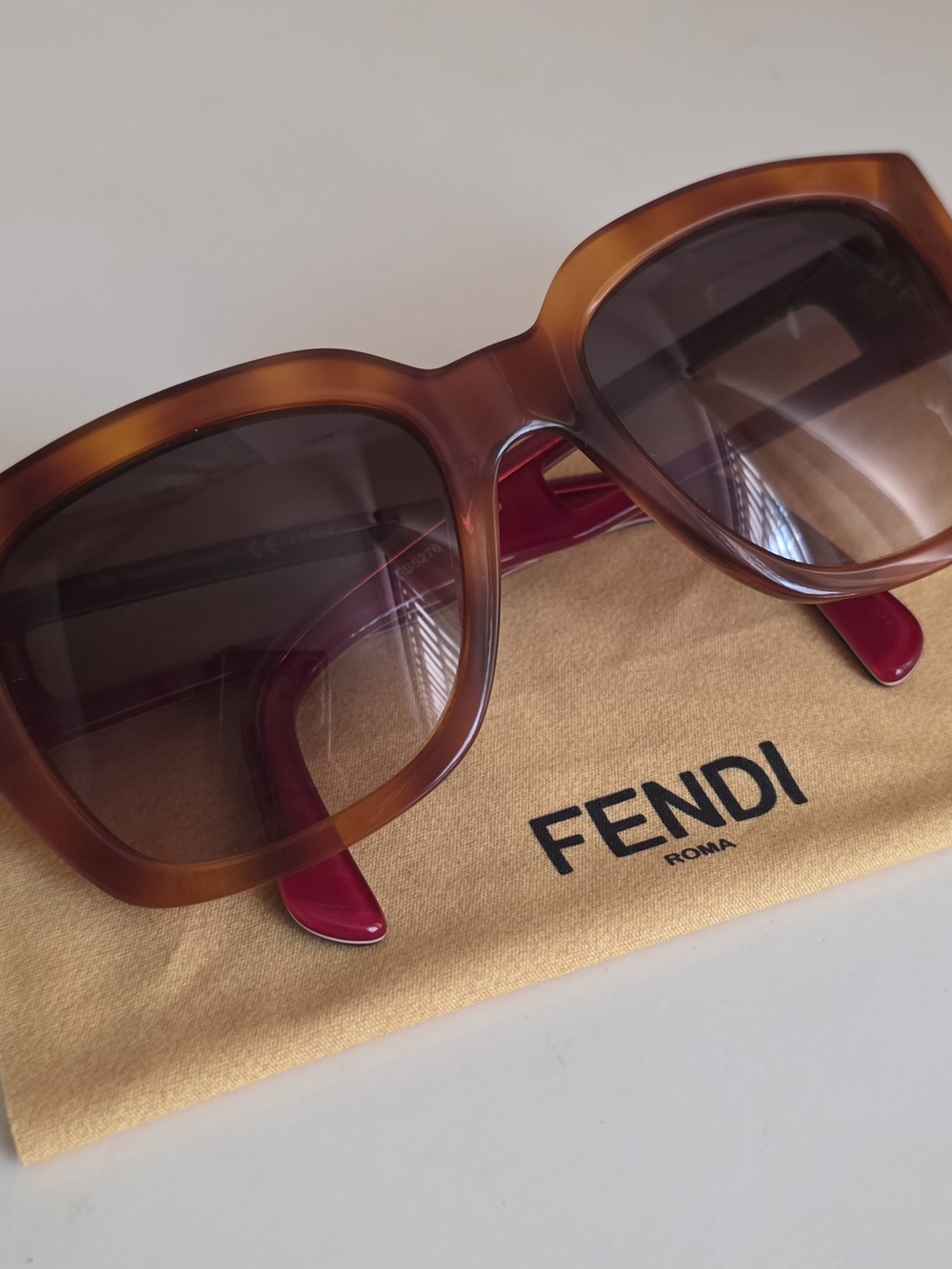 Fendi FS5276 (Color 215) Blonde Havana sunglasses